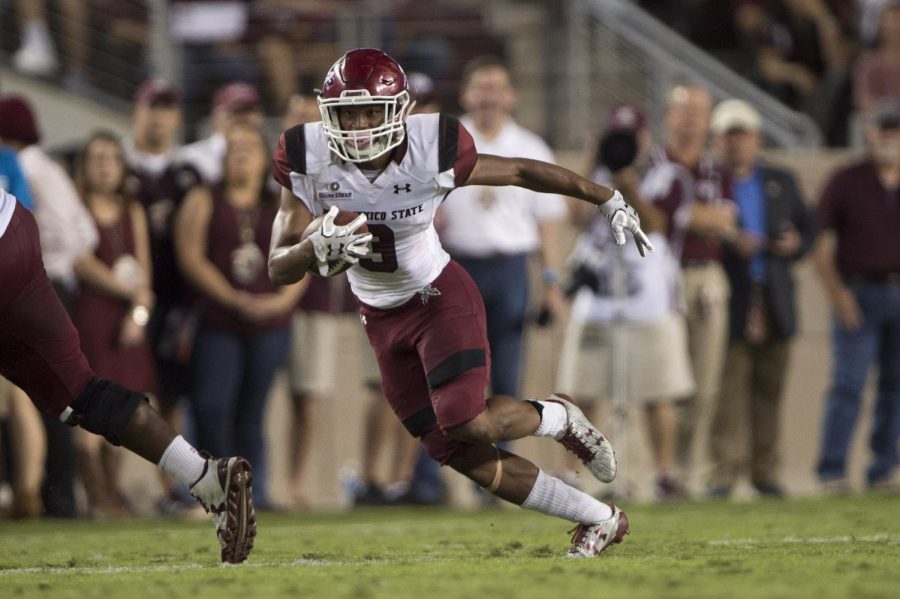 Larry Rose III carries the ball at New Mexico State University. Photo contributed by Larry Rose III.